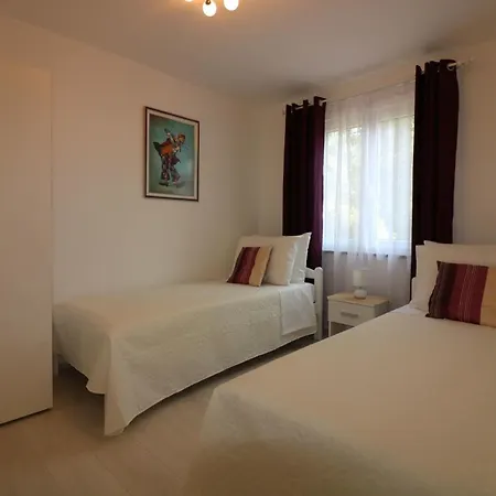 - Lavanda 2 Porec