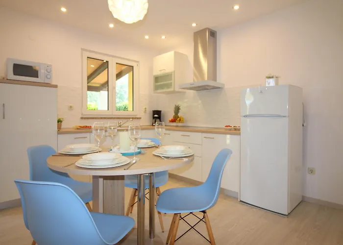 - Lavanda 2 * Poreč